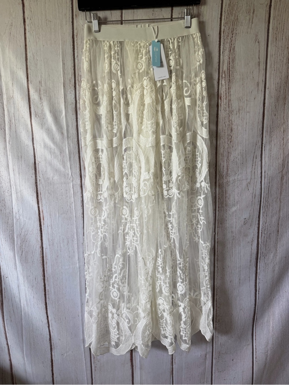 Cupshe White Lace Beach Cover-Up Skirt